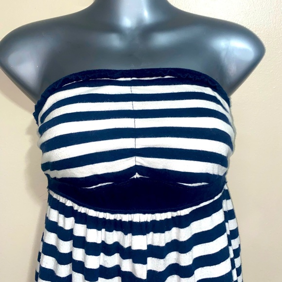 Early to Mid-2000s Hollister Babydoll Tube Top w/ White and Navy Stripes, Size S - Picture 2 of 5